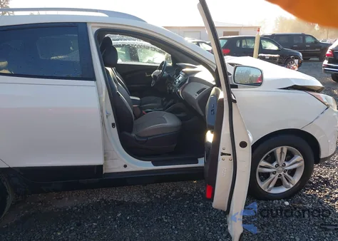 2010 Hyundai Tucson Gls z USA, uszkodzony, nr VIN KM8JU3AC5AU019071